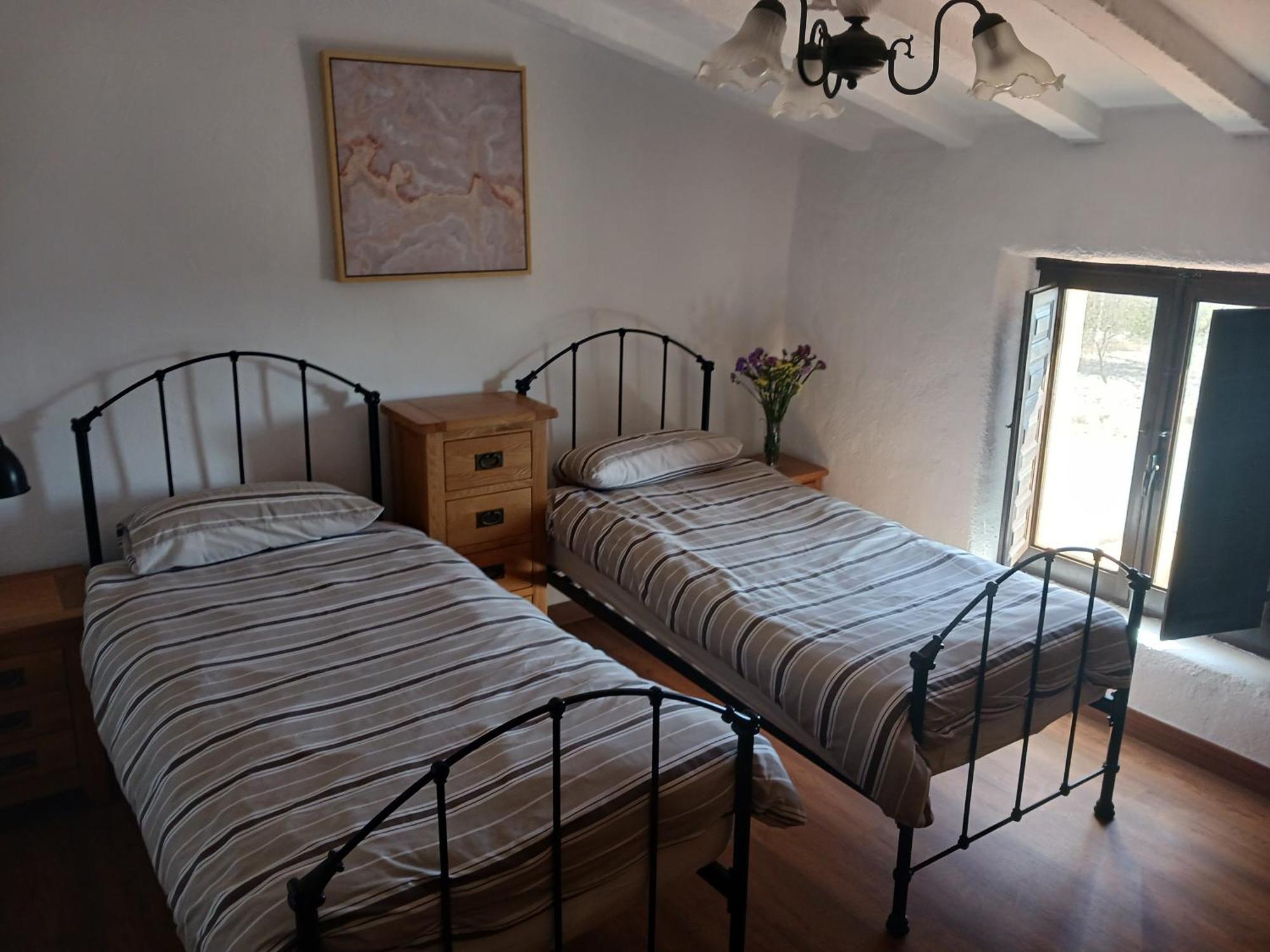 Casa Rural Los Cerezos Альбокс Экстерьер фото